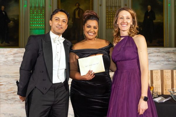 Guest Prizes at London Grand Ball, Prestigious Star Awards, 1030250