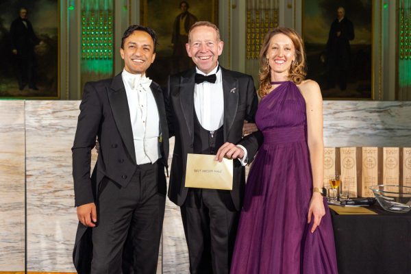 Guest Prizes at London Grand Ball, Prestigious Star Awards, 1030254